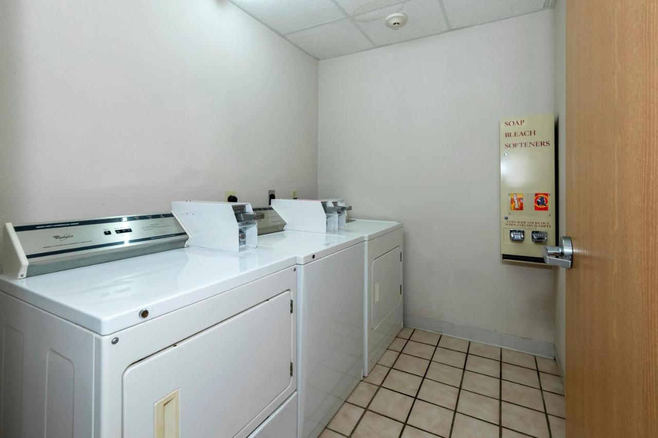 Red Roof Inn St Robert Ft Leonard Wood Сент-Роберт Екстер'єр фото
