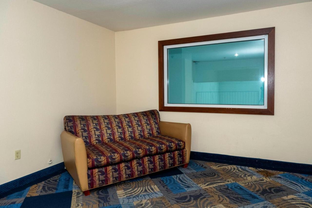 Red Roof Inn St Robert Ft Leonard Wood Сент-Роберт Екстер'єр фото